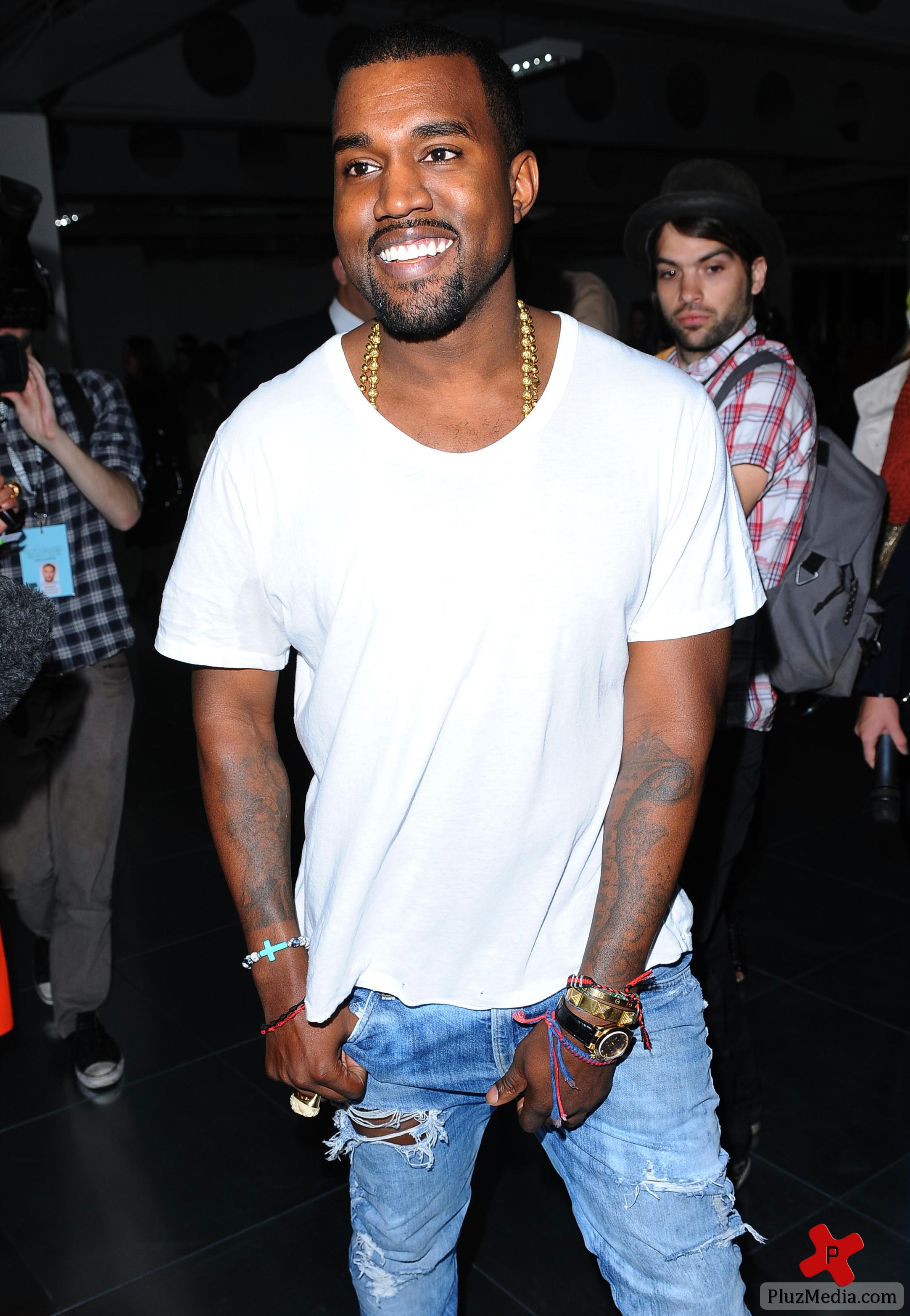 Kanye West - London Fashion Week Spring Summer 2012 - Christopher Kane - Front Row | Picture 81748